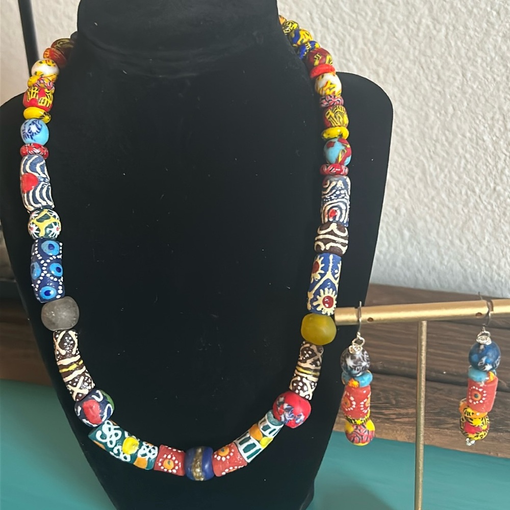 New Handcrafted Boho Chunky Sea Glass, Recycled, Painted Bead Necklace Earrings